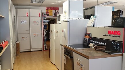 Hausgeräte-Ausstellung im Erdgeschoss Hausgeräte-Ausstellung im Erdgeschoss